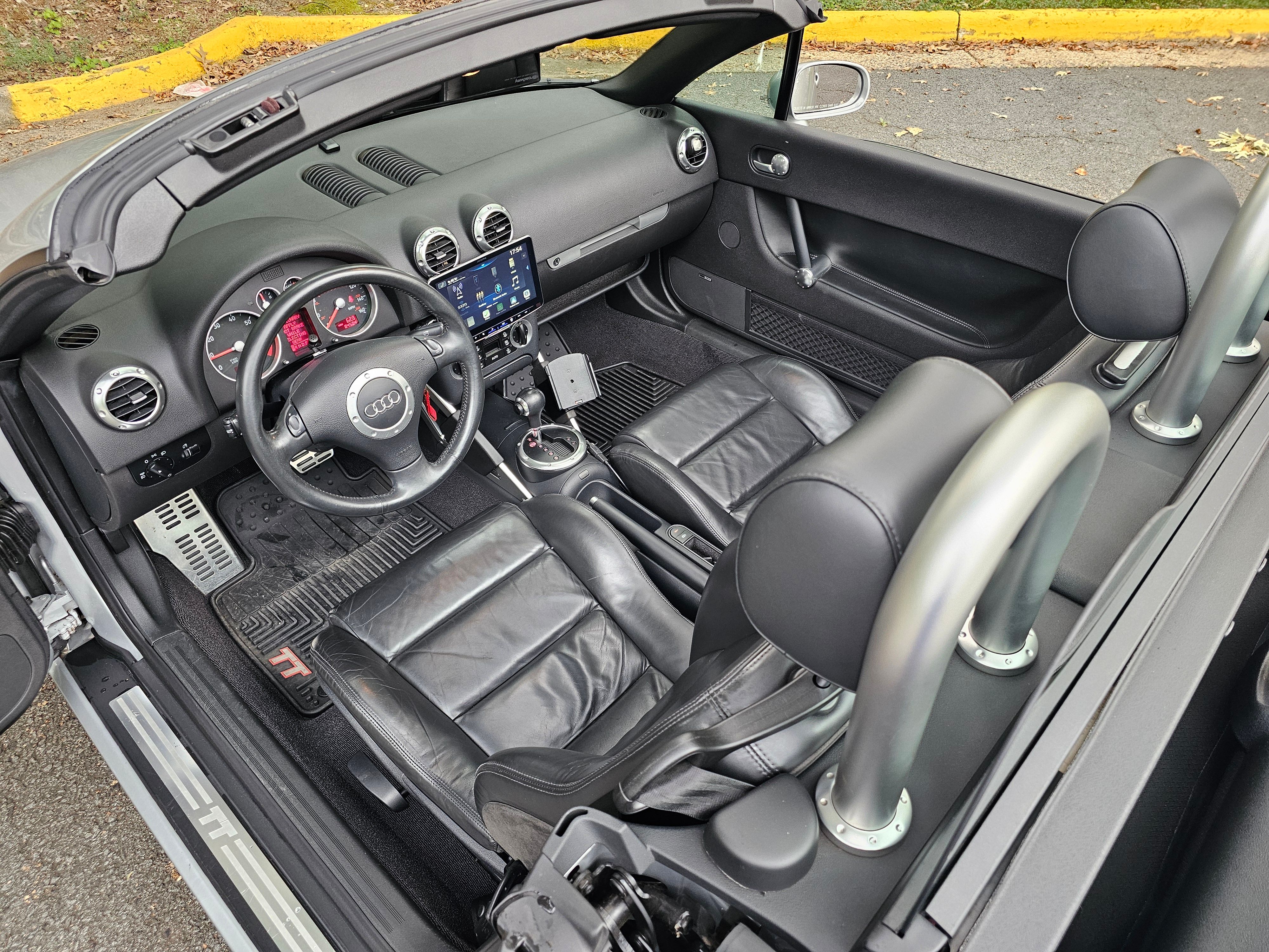 Used 2006 Audi TT 1.8T FWD image 9