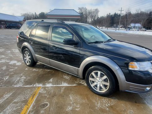 Used 2008 Ford Taurus X SEL image 5