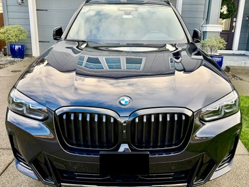 Used 2023 BMW X3 xDrive30i w/ M Sport Package image 2