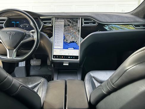 Used 2016 Tesla Model S 75 image 6