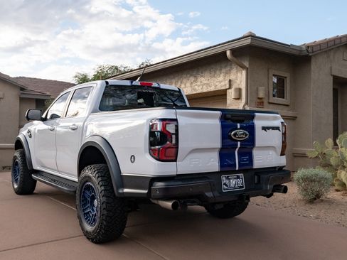 Used 2024 Ford Ranger Raptor image 2