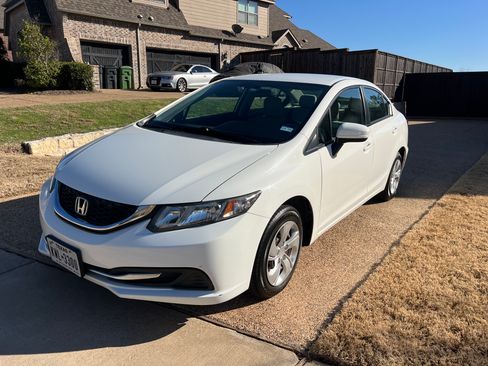 Used 2015 Honda Civic LX image 1