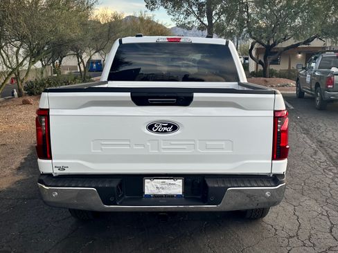 Used 2024 Ford F150 XLT w/ Tow/Haul Package image 5