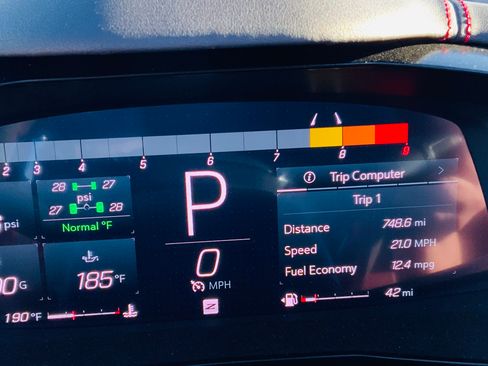 Used 2024 Chevrolet Corvette Z06 image 6