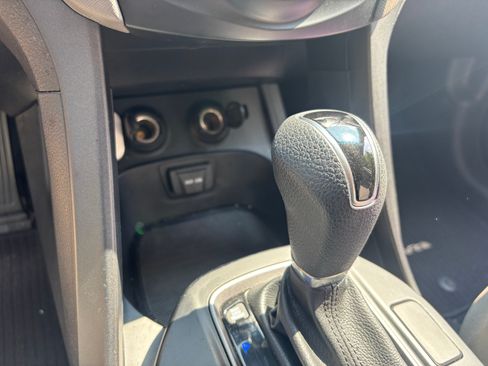 Used 2015 Hyundai Santa Fe Sport AWD/4WD image 22