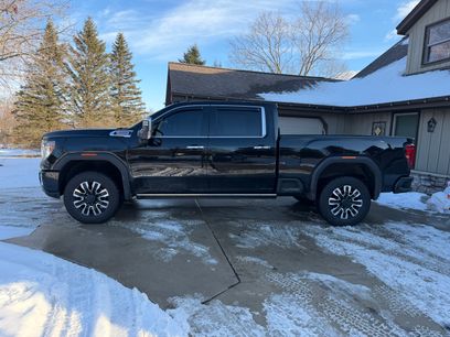 Used 2021 GMC Sierra 2500 Denali w/ Denali Ultimate Package