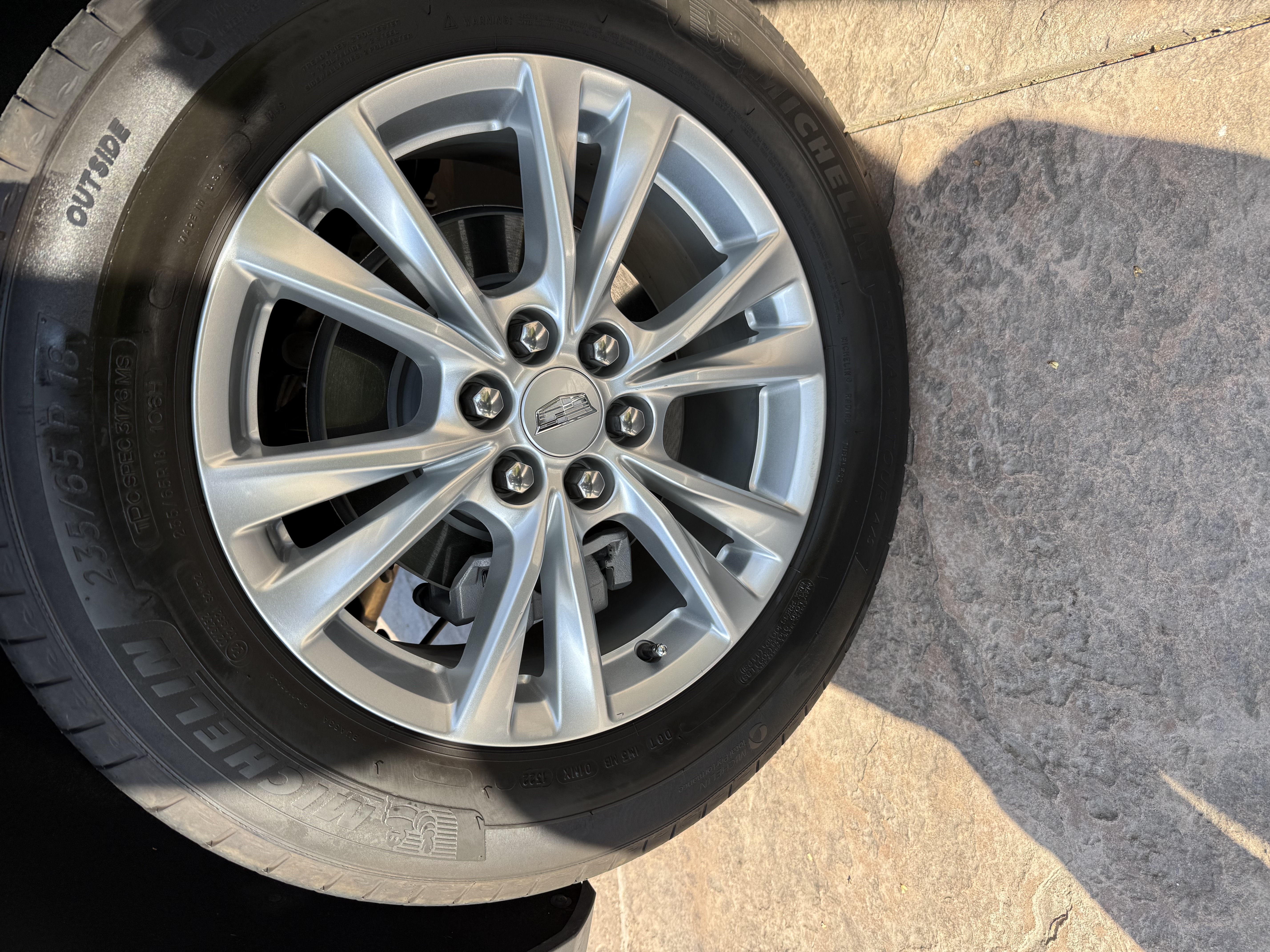 Used 2022 Cadillac XT5 Luxury FWD image 16
