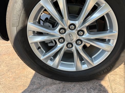 Used 2022 Cadillac XT5 Luxury FWD image 16
