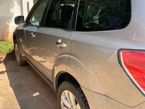 Used 2011 Subaru Forester 2.5X Touring AWD/4WD image 5
