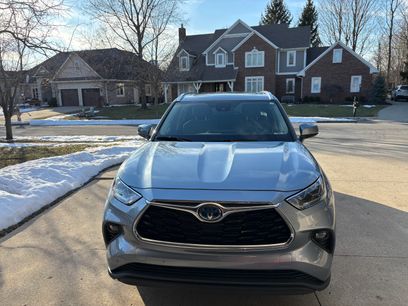 Used 2022 Toyota Highlander Limited