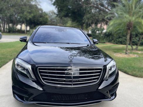 Used 2015 Mercedes-Benz S 550 Sedan image 4