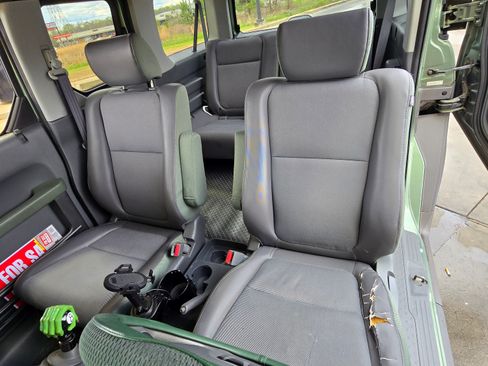 Used 2004 Honda Element EX image 10