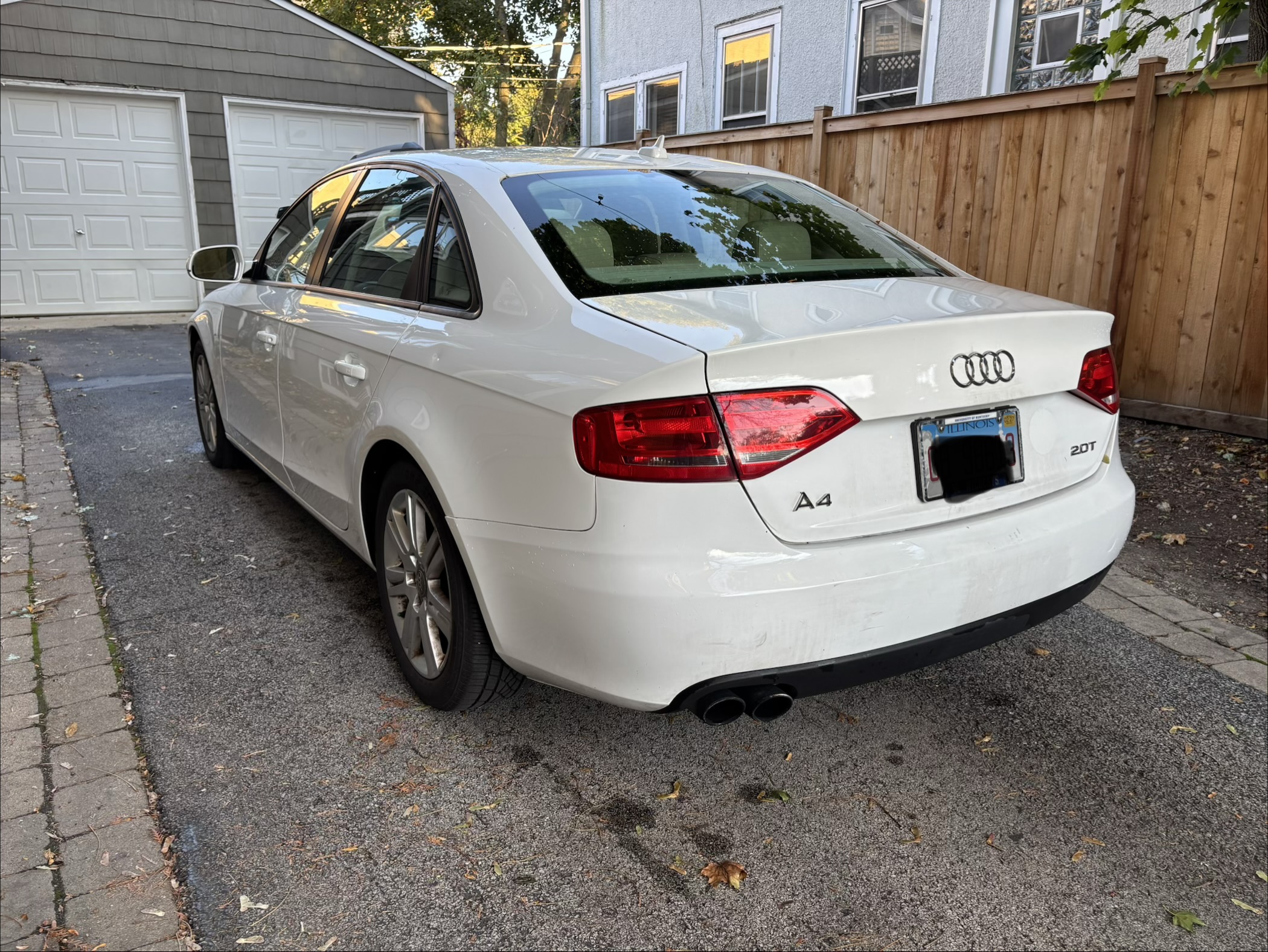 Used 2011 Audi A4 2.0T Premium FWD image 4