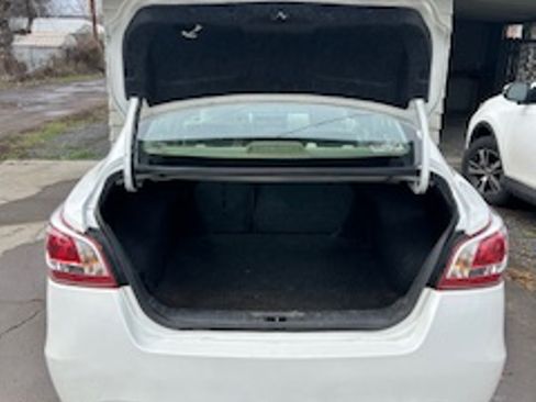 Used 2013 Nissan Altima 2.5 S image 2