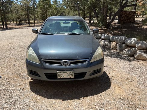 Used 2006 Honda Accord LX image 1