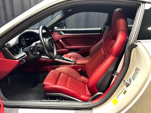 Used 2022 Porsche 911 Turbo S image 13