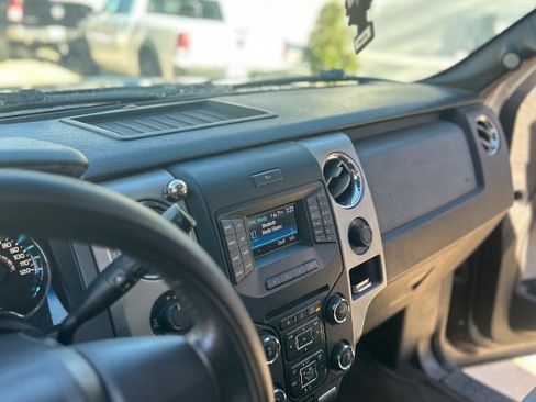 Used 2014 Ford F150 XLT w/ Equipment Group 302A Luxury image 20