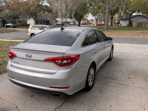 Used 2017 Hyundai Sonata SE image 4