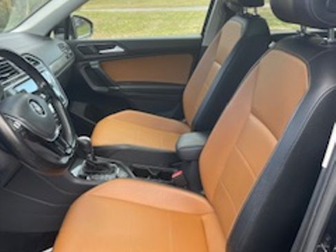 Used 2018 Volkswagen Tiguan SEL image 5