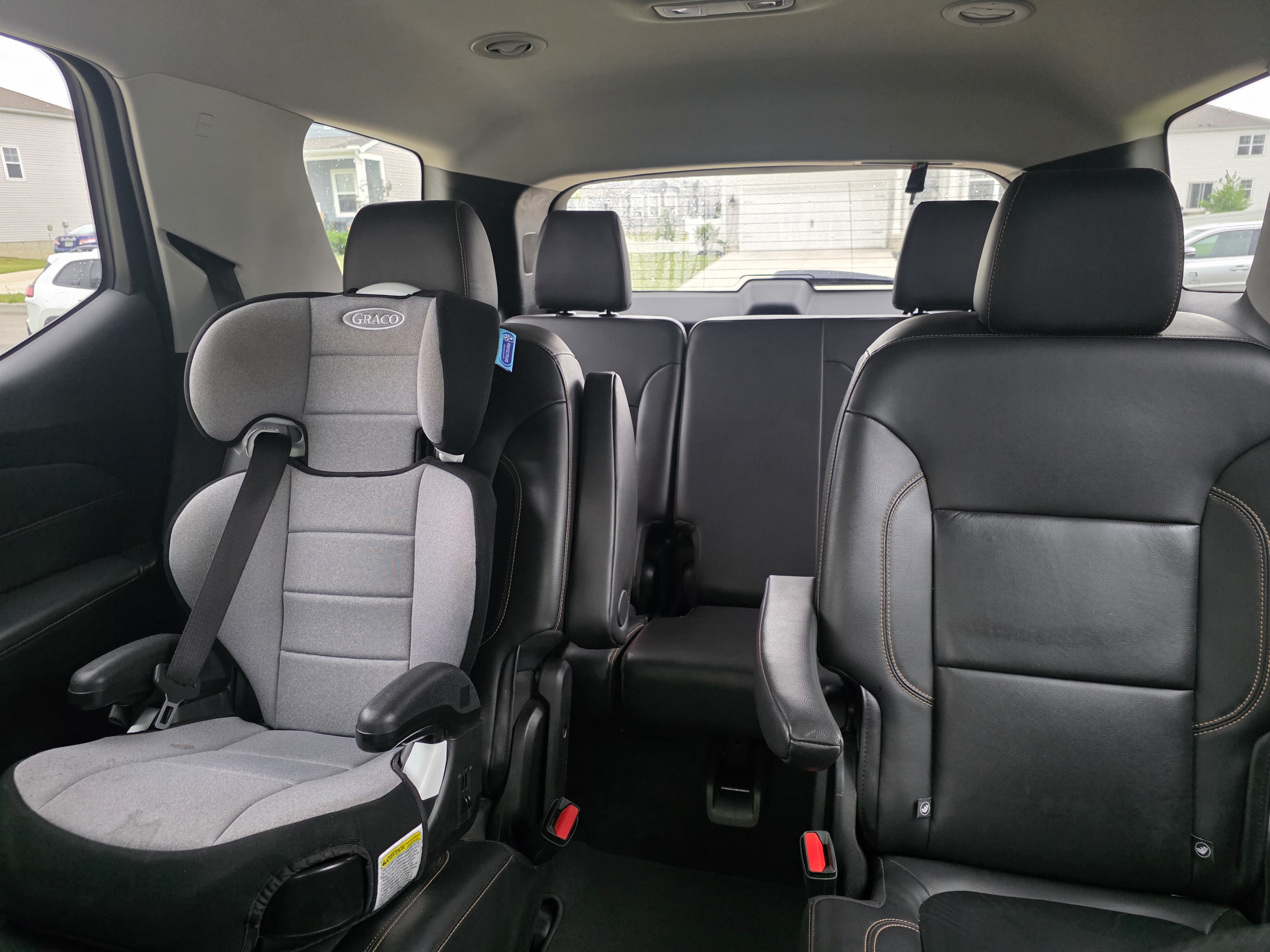 Used 2021 Chevrolet Traverse LT w/ LT Premium Package FWD image 5