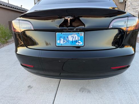Used 2019 Tesla Model 3 Standard Range Plus RWD image 8