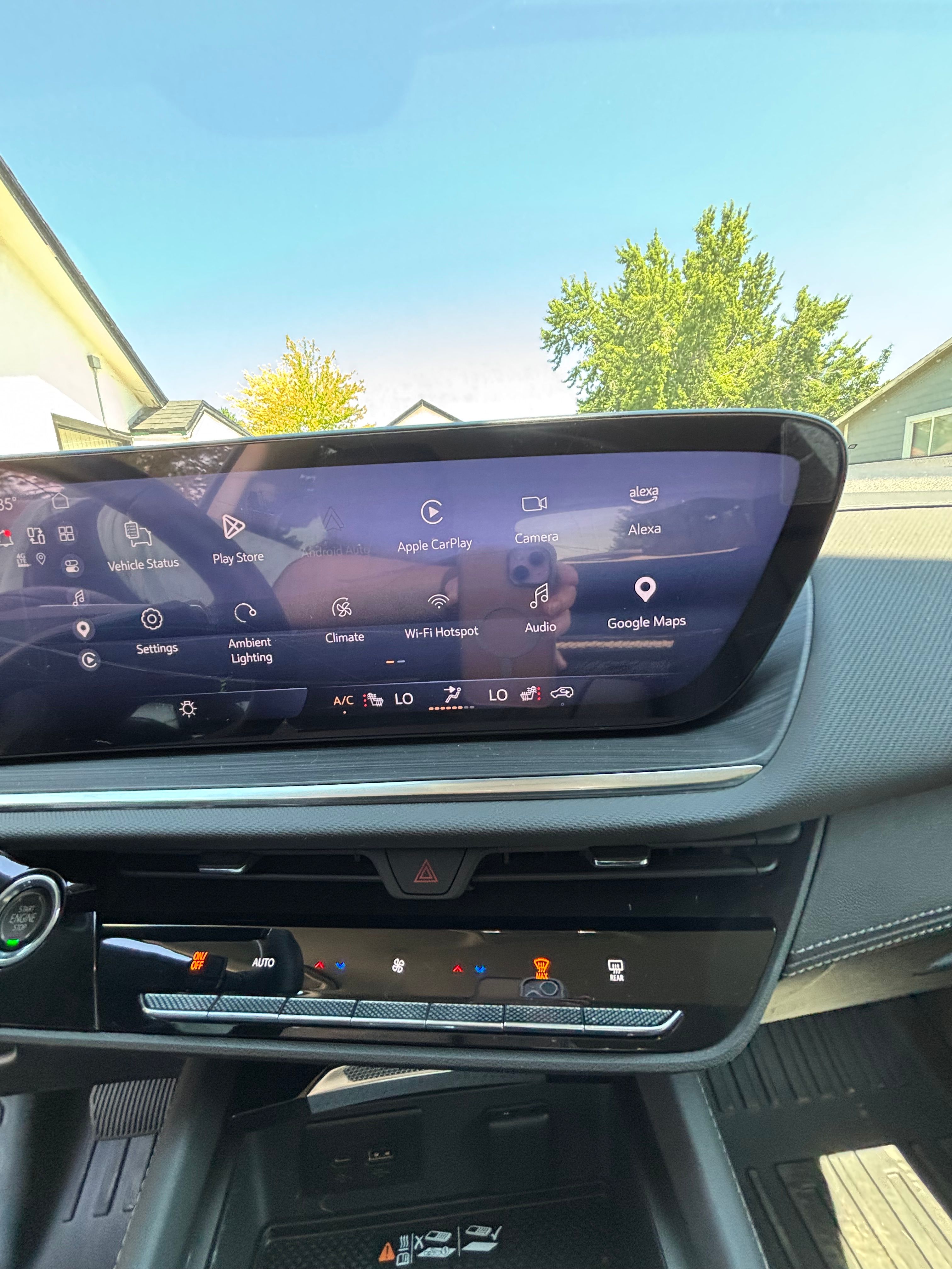 Used 2025 Buick Envision Preferred AWD/4WD image 24