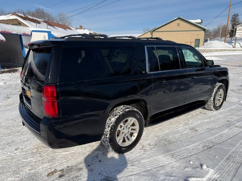 Used 2015 Chevrolet Suburban LT w/ Max Trailering Package image 4