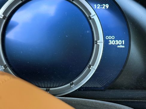 Used 2021 Lexus LC 500 Convertible w/ Touring Package RWD image 12