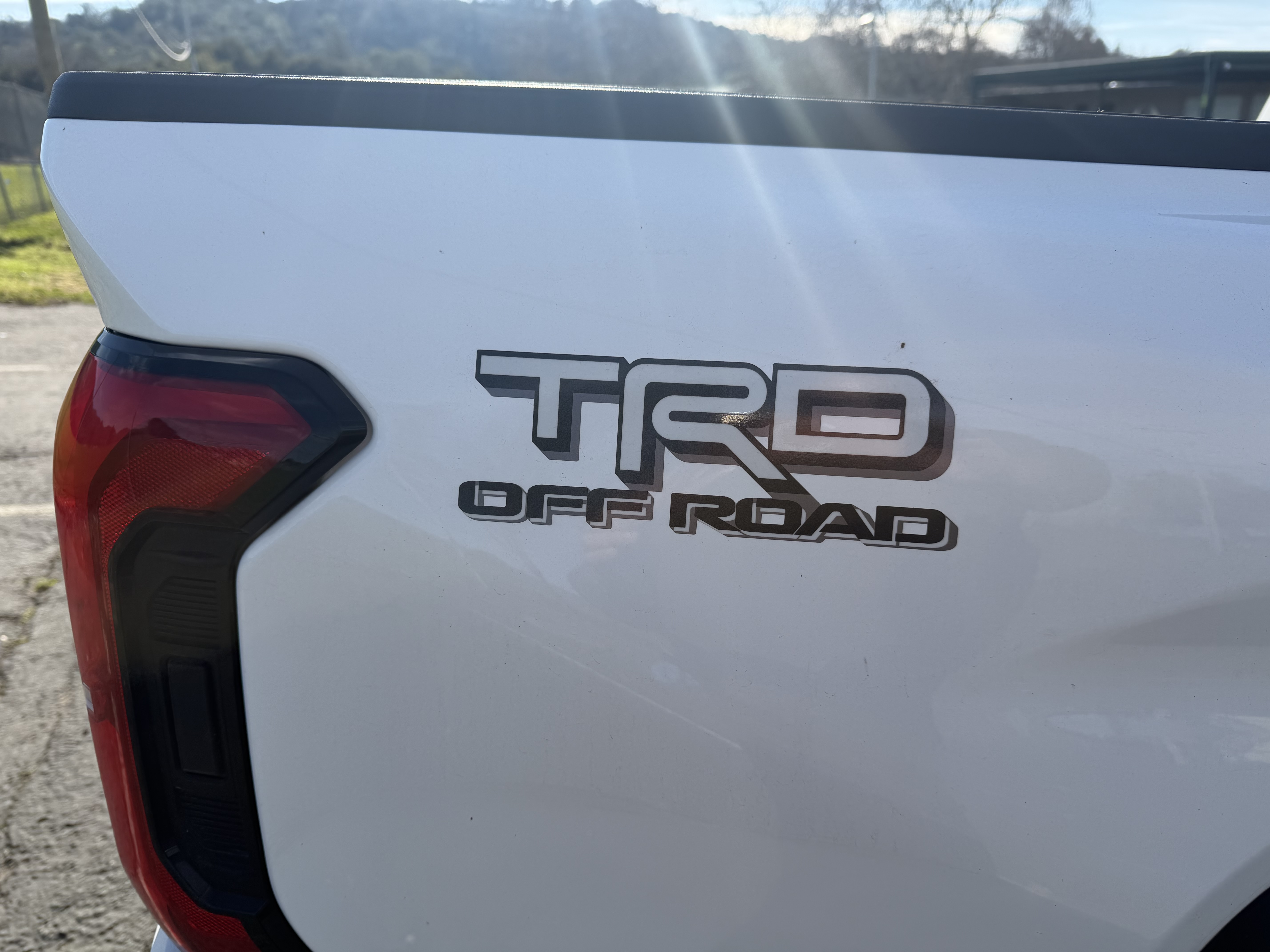 Used 2024 Toyota Tacoma TRD Off-Road w/ TRD Off Road Premium Package AWD/4WD image 17