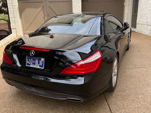 Used 2015 Mercedes-Benz SL 400 image 2