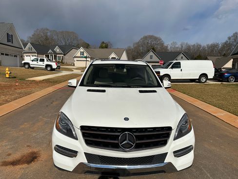 Used 2014 Mercedes-Benz ML 350 4MATIC image 5