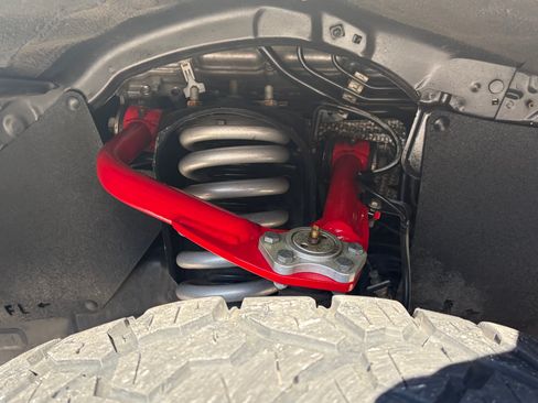 Used 2017 Toyota Tundra SR5 w/ SR5 Upgrade Package image 11