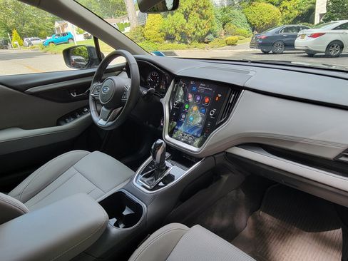 Used 2024 Subaru Legacy Premium image 12