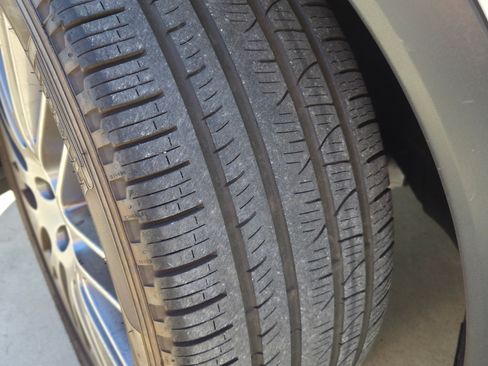 Used 2014 Porsche Cayenne image 27