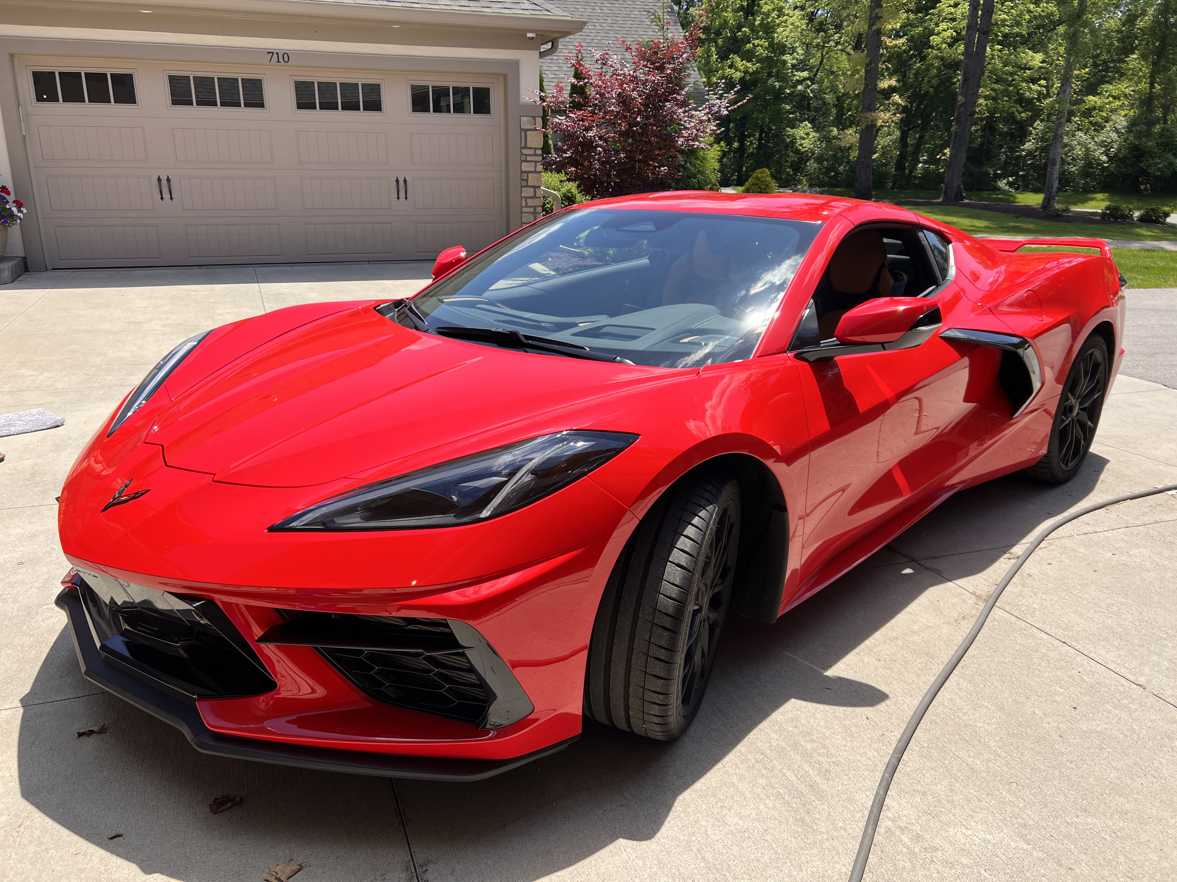 Used 2024 Chevrolet Corvette Stingray Preferred Cpe w/ Z51 Performance Package RWD image 1
