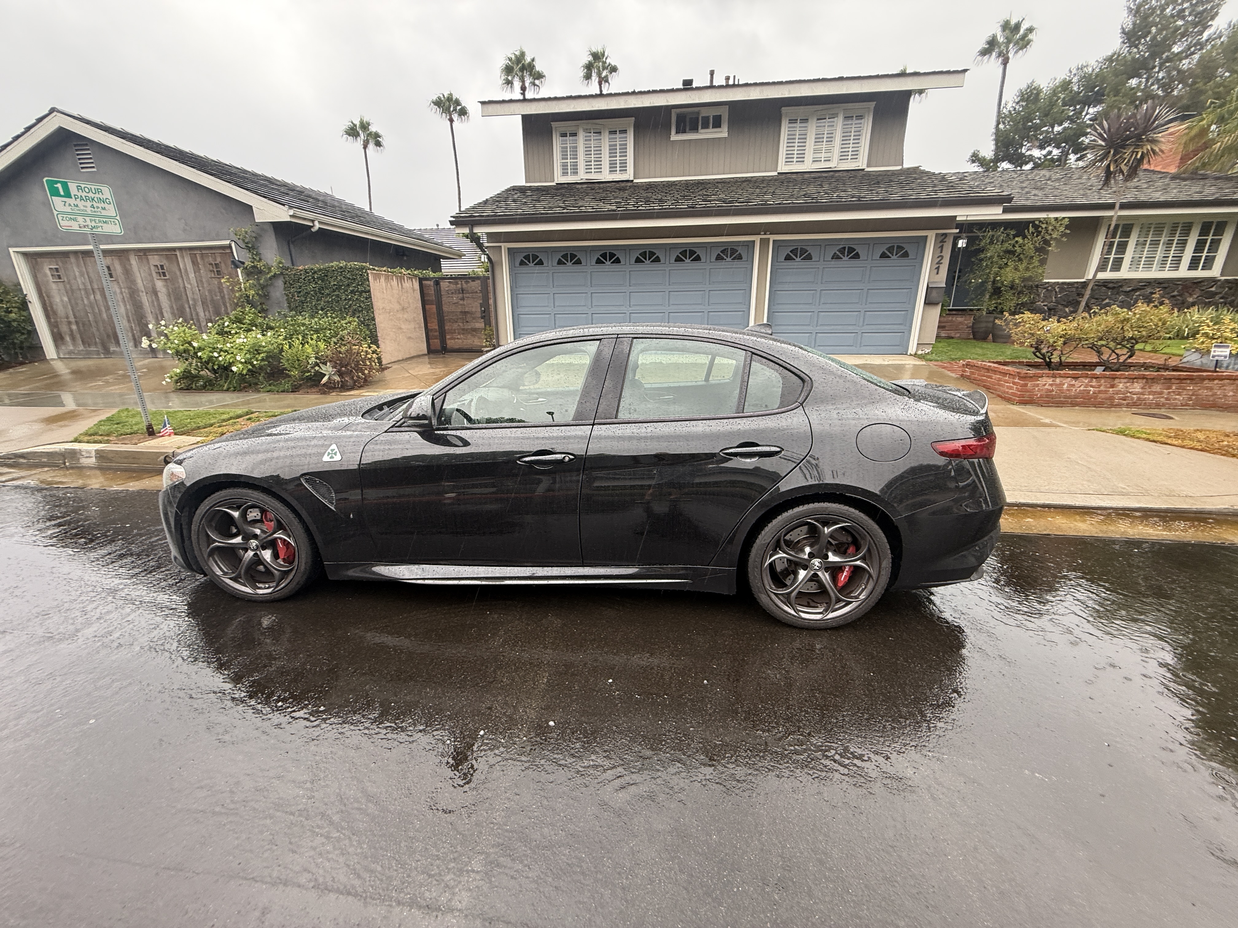 Used 2022 Alfa Romeo Giulia Quadrifoglio w/ Active Assist Plus Package RWD image 9