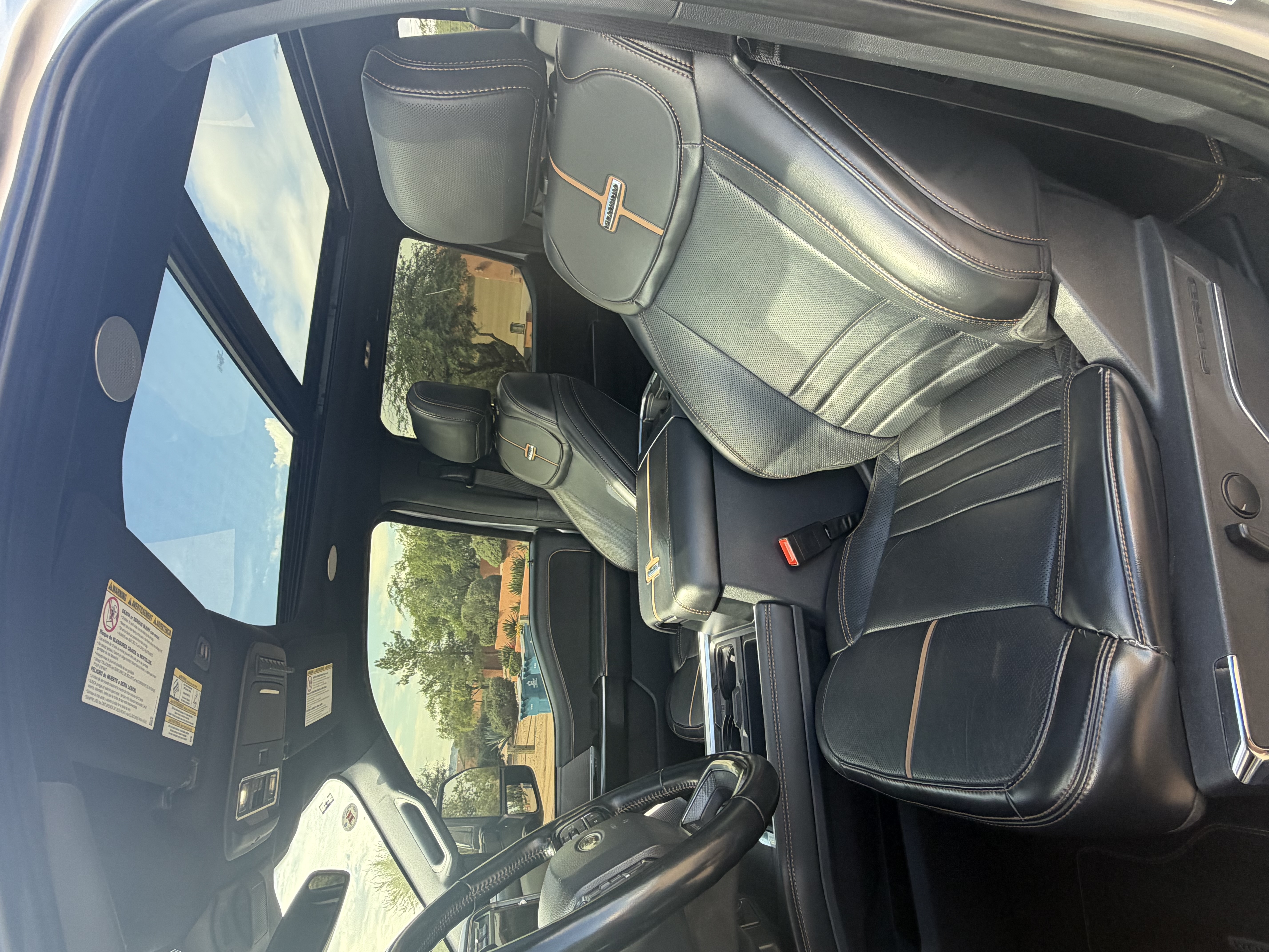 Used 2023 Ford F250 Platinum AWD/4WD image 6
