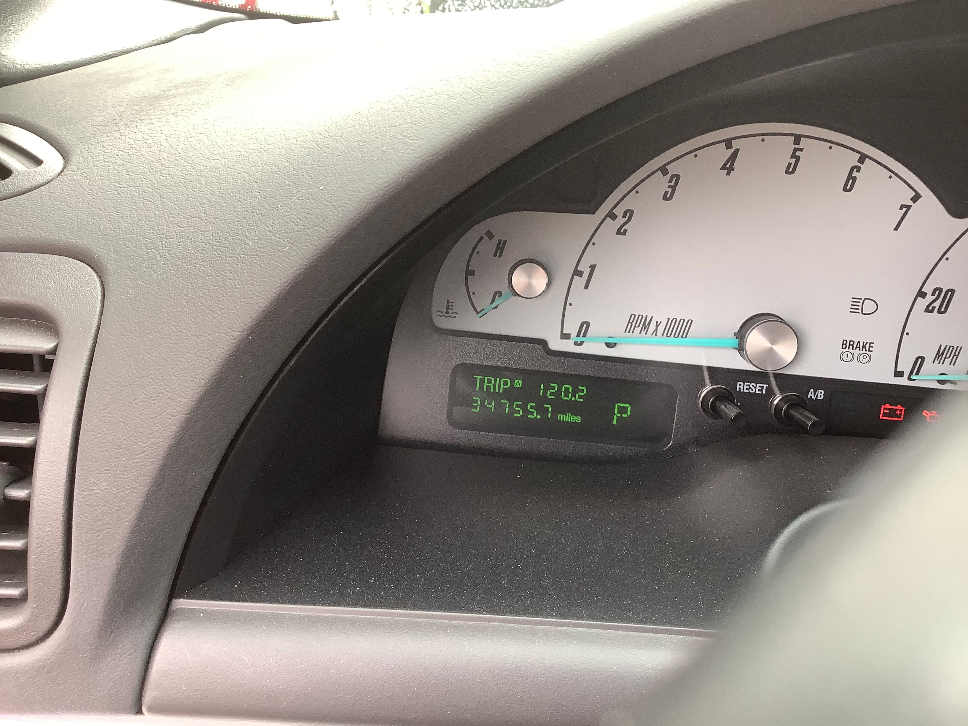 Used 2002 Ford Thunderbird RWD image 16