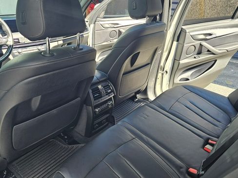 Used 2018 BMW X5 sDrive35i image 19
