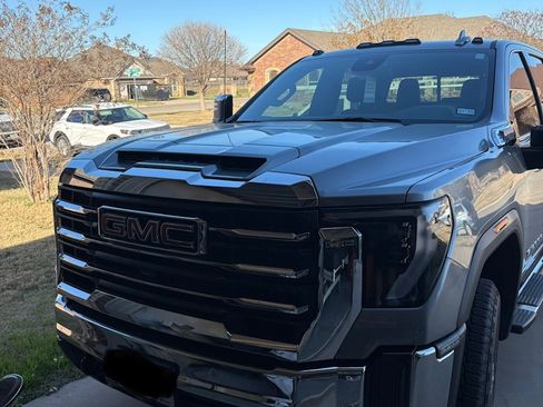 Used 2024 GMC Sierra 2500 SLT w/ Texas SLT Premium Package image 2