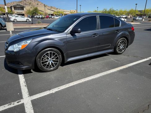 Used 2012 Subaru Legacy 3.6R Limited w/ Popular Pkg 2 image 5