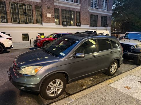 Used 2010 Honda CR-V EX-L image 6