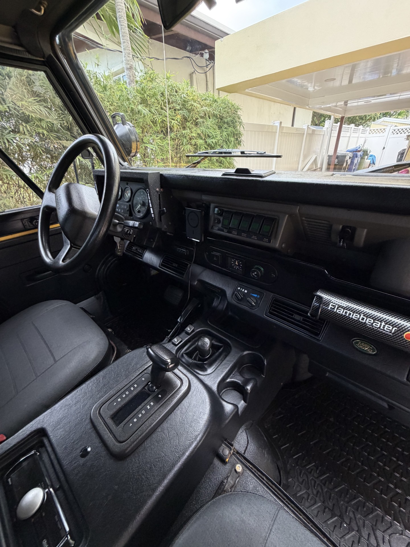 Used 1997 Land Rover Defender 90 AWD/4WD image 20
