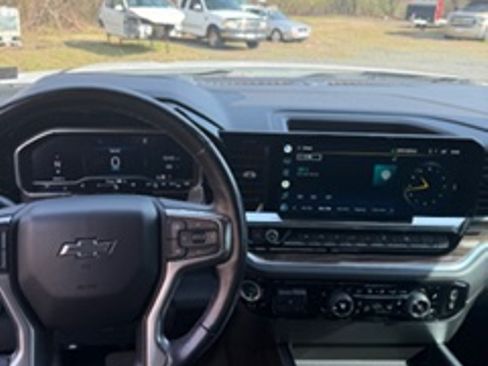 Used 2022 Chevrolet Silverado 1500 RST w/ RST All Star Premium Package image 13