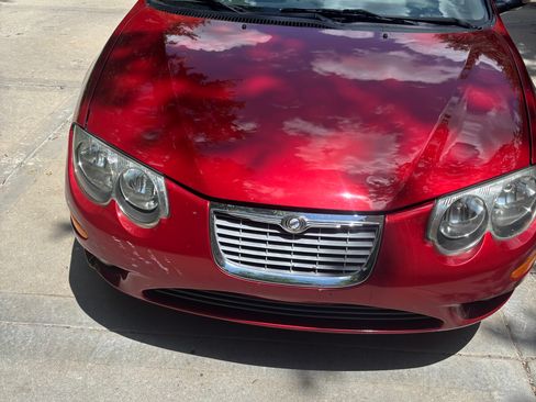 Used 2004 Chrysler 300M FWD image 17