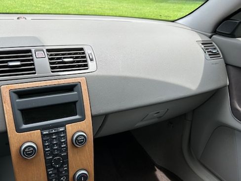 Used 2009 Volvo S40 2.4i image 4