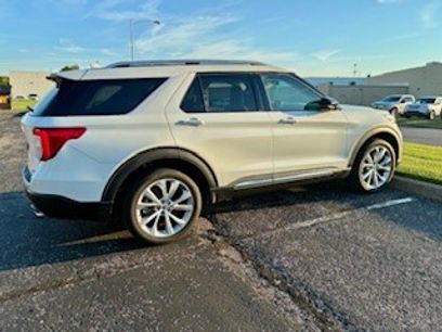 Used 2022 Ford Explorer Platinum w/ Technology Package