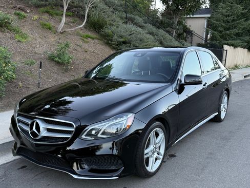Used 2014 Mercedes-Benz E 350 Sedan image 2