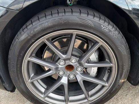 Used 2022 Tesla Model 3 Standard Range image 13