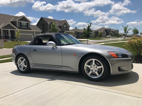 Used 2000 Honda S2000 image 4